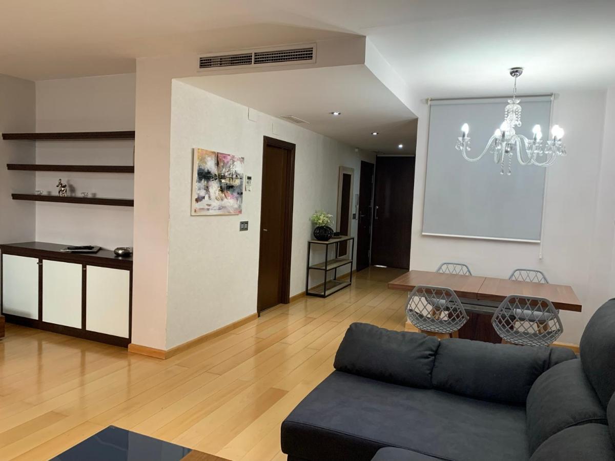 Luxury Apartment Mercat Central Tarragona Bagian luar foto