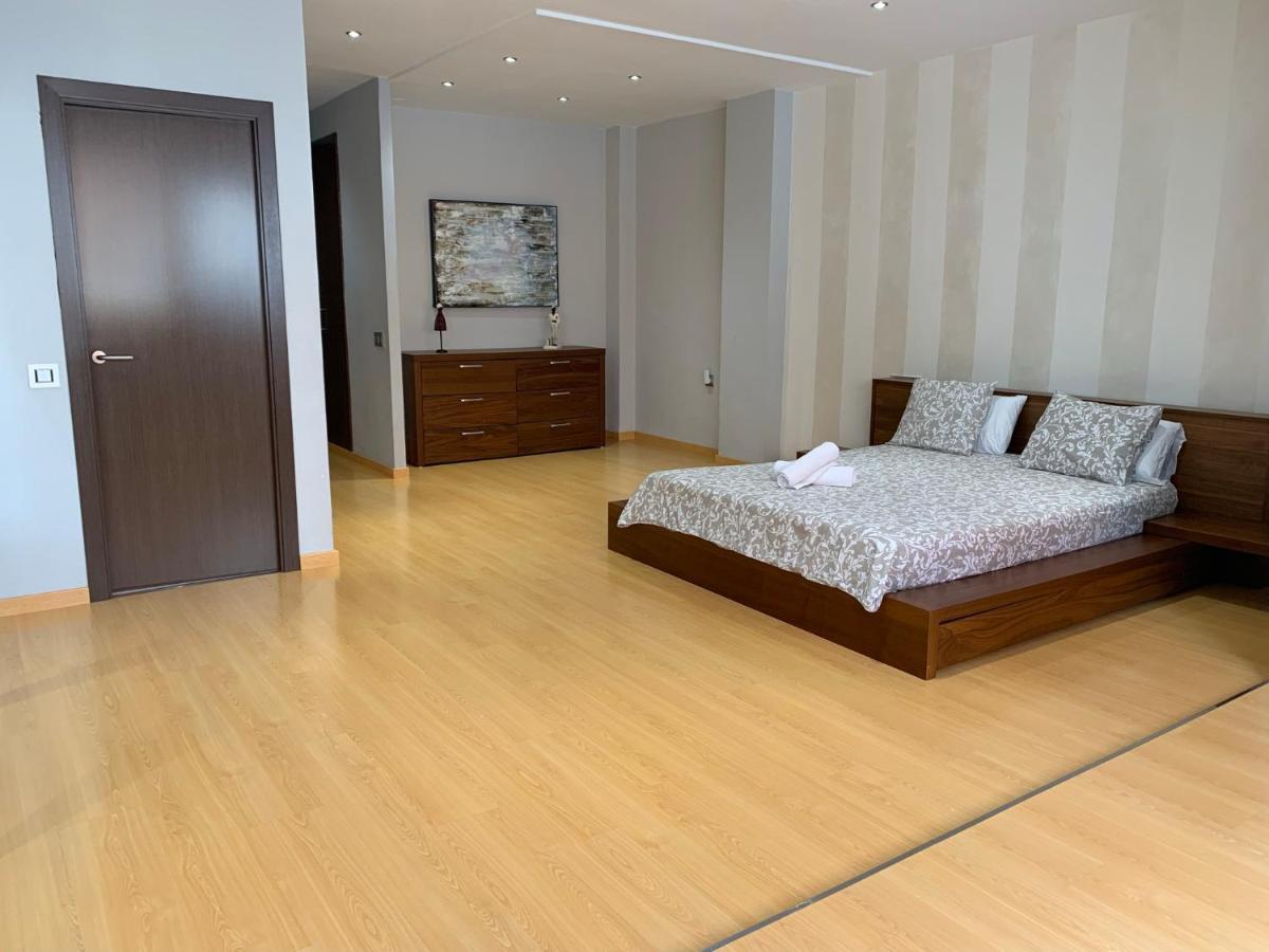 Luxury Apartment Mercat Central Tarragona Bagian luar foto