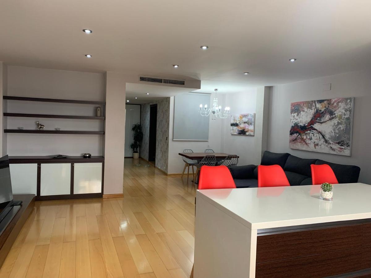 Luxury Apartment Mercat Central Tarragona Bagian luar foto