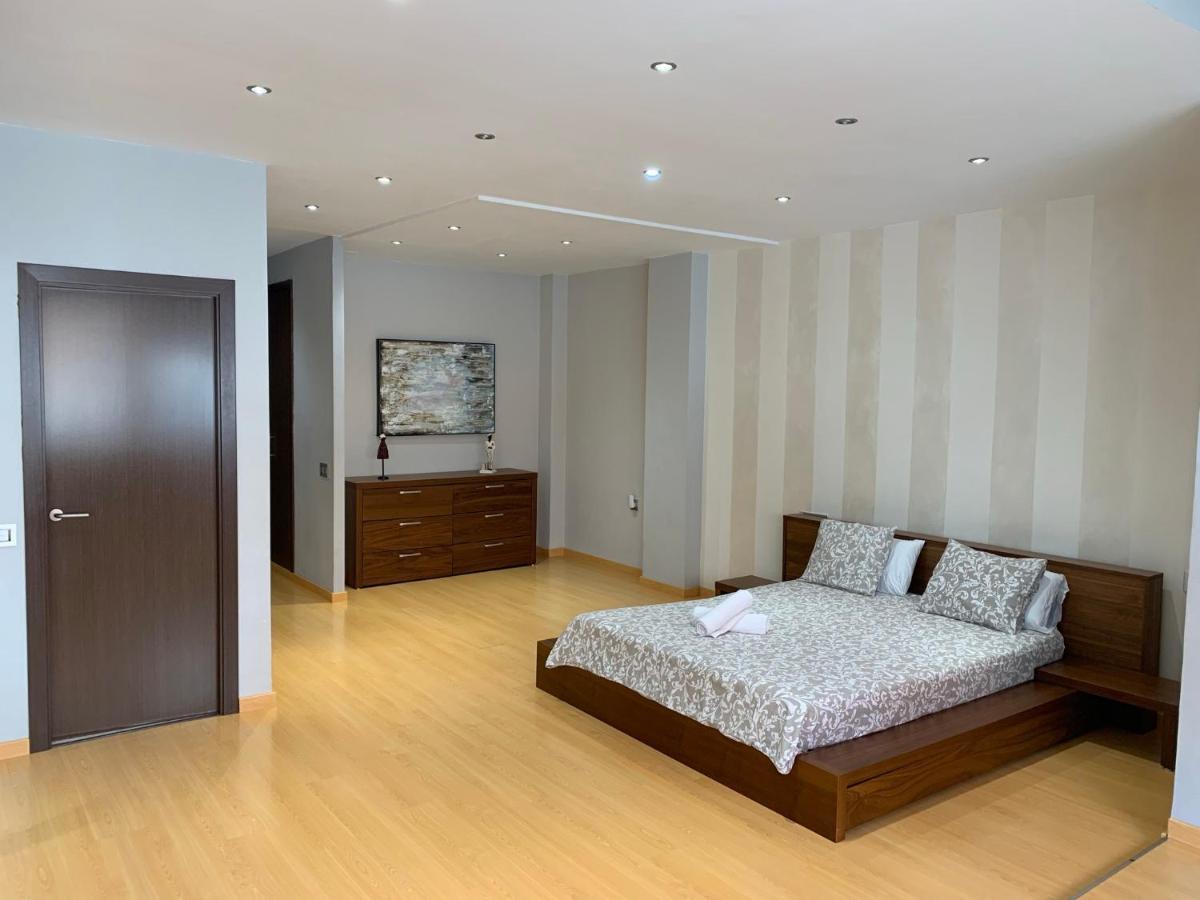 Luxury Apartment Mercat Central Tarragona Bagian luar foto