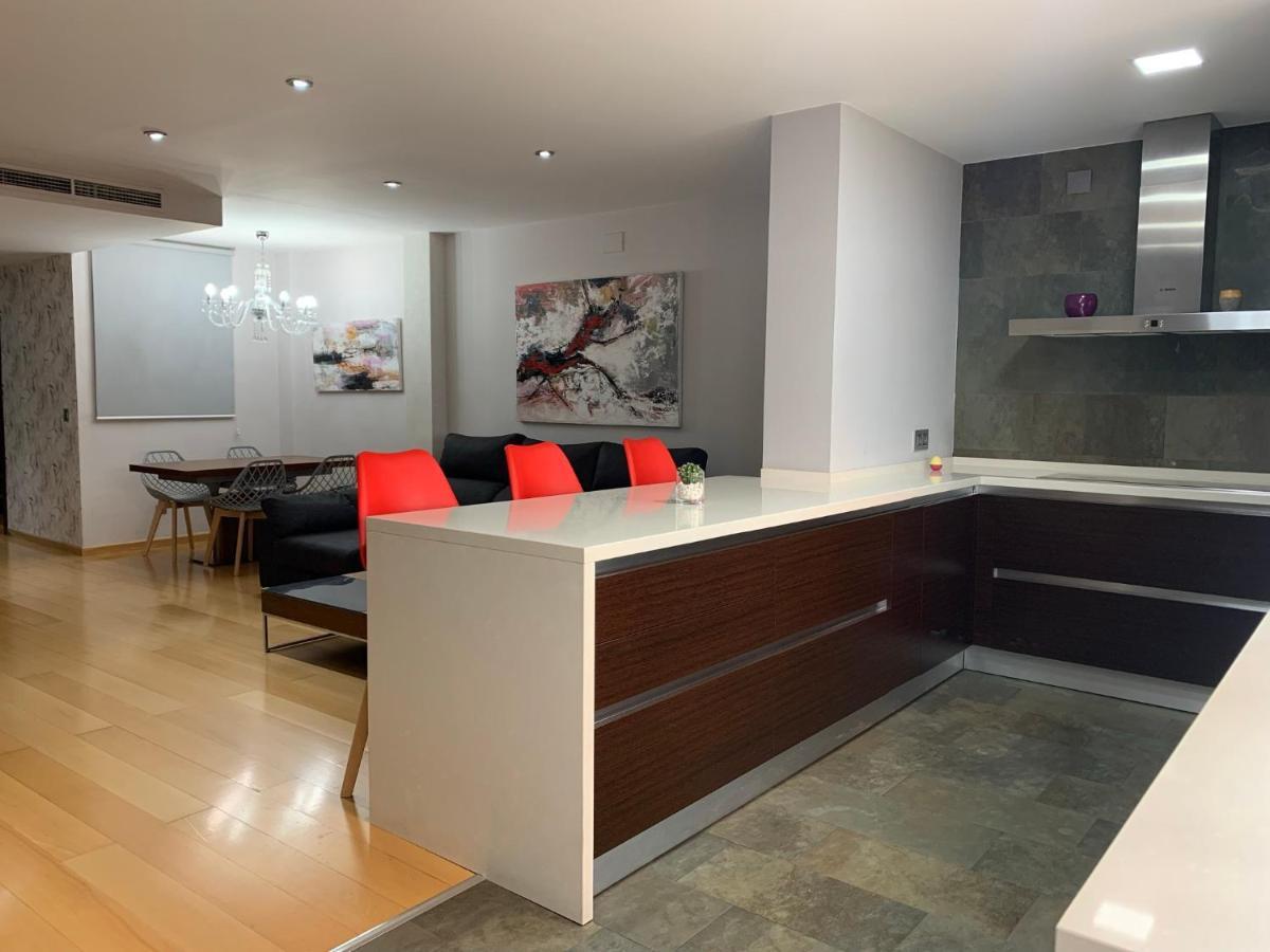 Luxury Apartment Mercat Central Tarragona Bagian luar foto