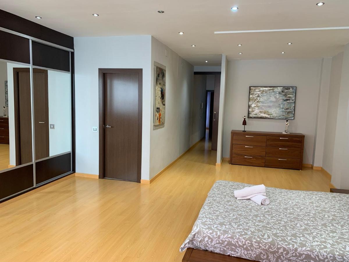 Luxury Apartment Mercat Central Tarragona Bagian luar foto